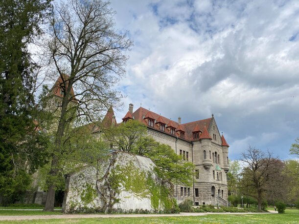Das Bild zeigt das Schloss Faber Castell.